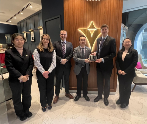 CMAC Delegation Visits the UK